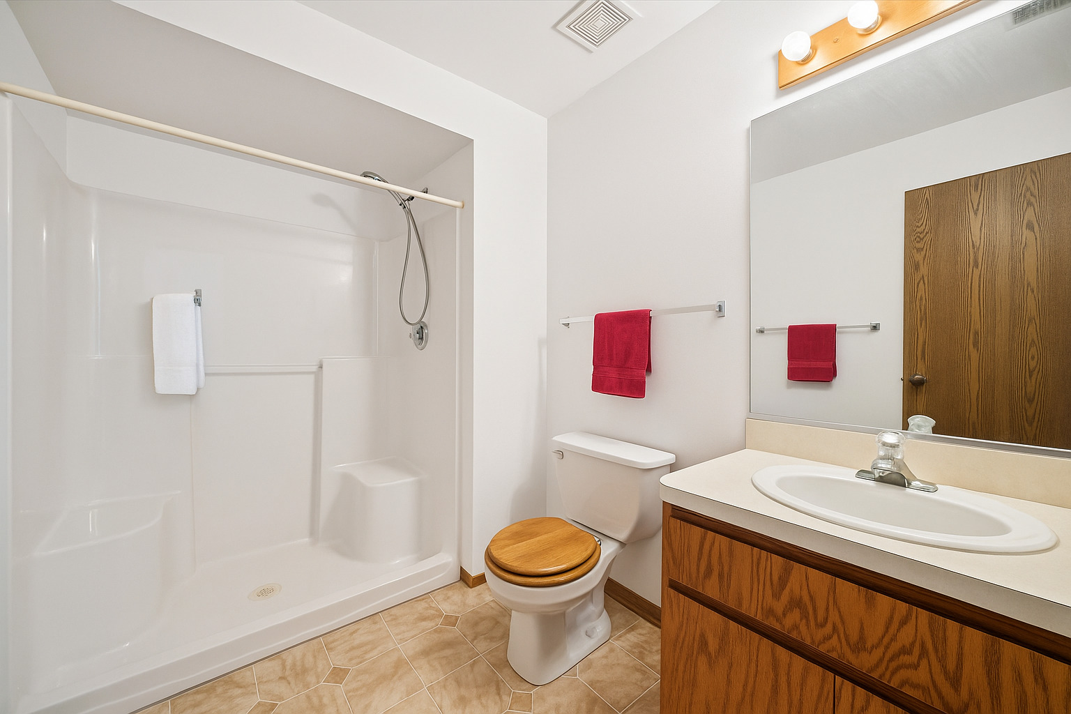 2689 Jodee Drive #B, Joliet, IL 60436