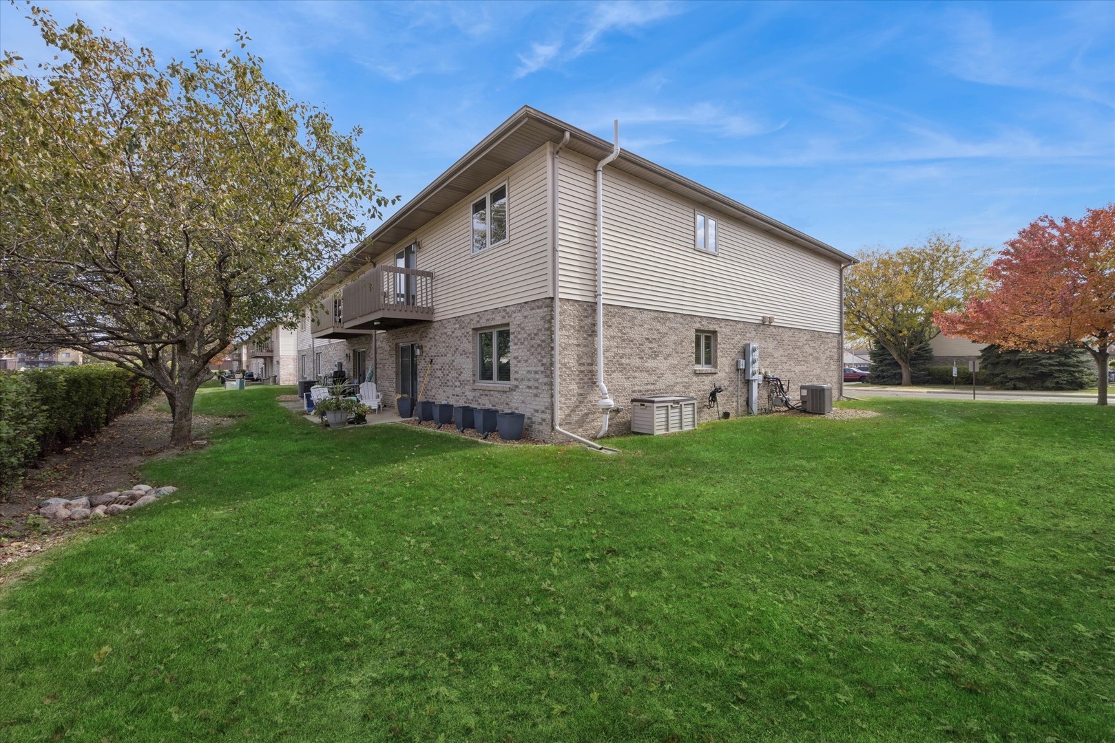 2689 Jodee Drive #B, Joliet, IL 60436