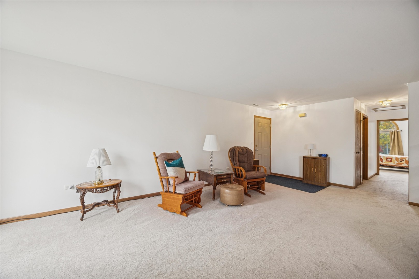 2689 Jodee Drive #B, Joliet, IL 60436