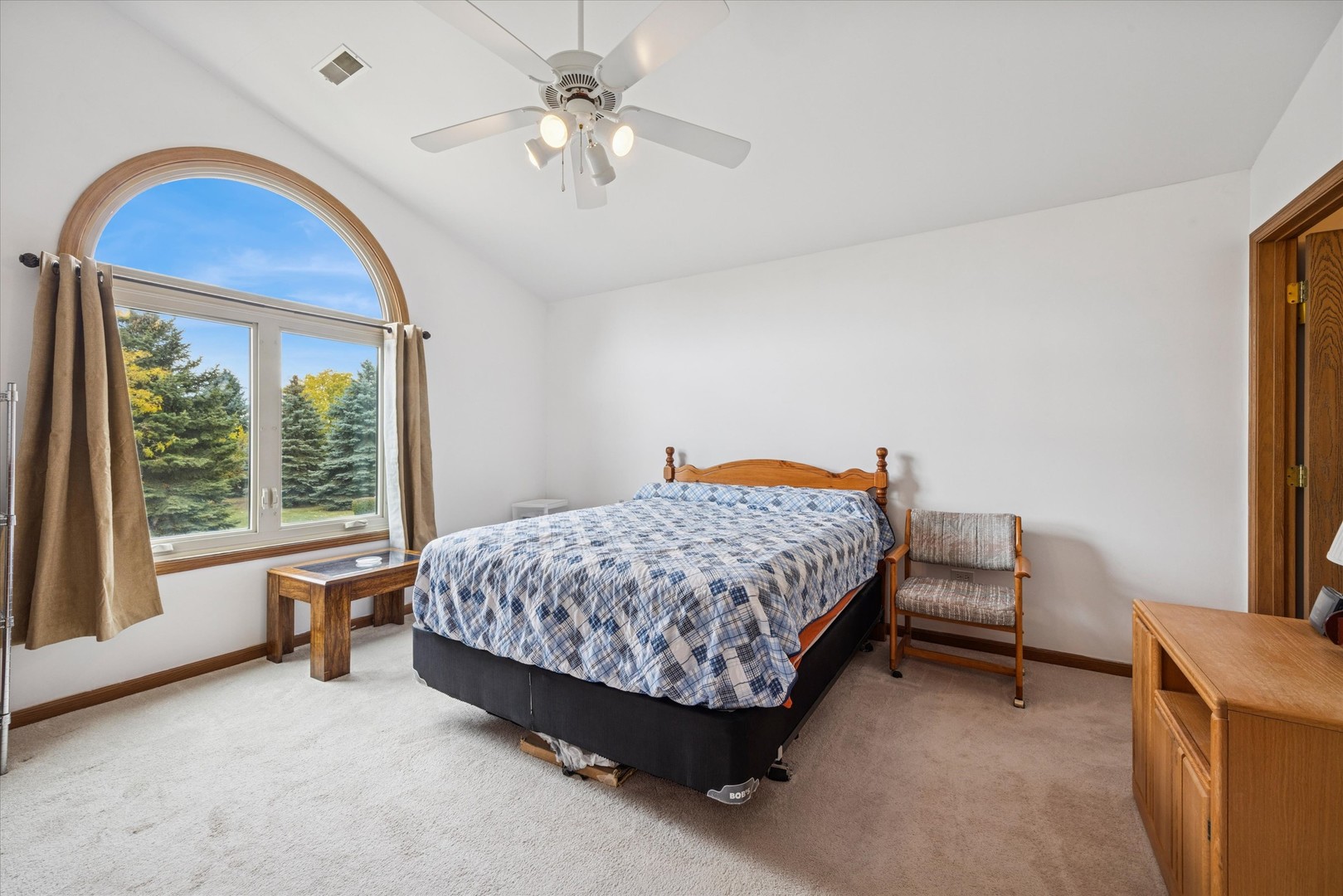 2689 Jodee Drive #B, Joliet, IL 60436