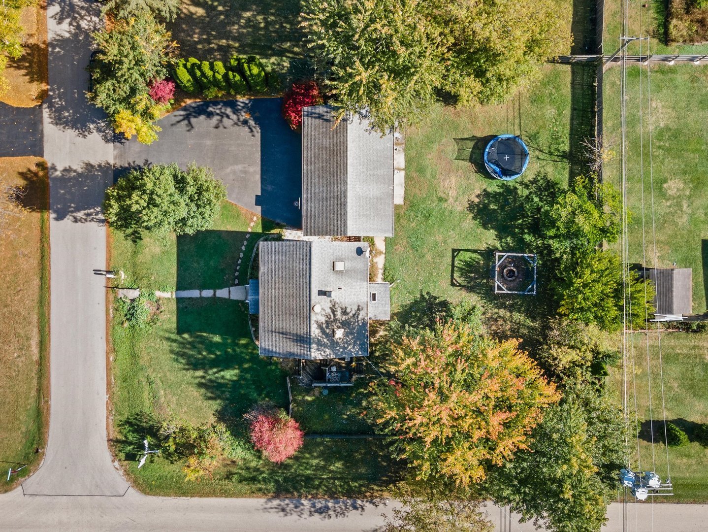 10241 W Bairstow Avenue, Beach Park, IL 60087