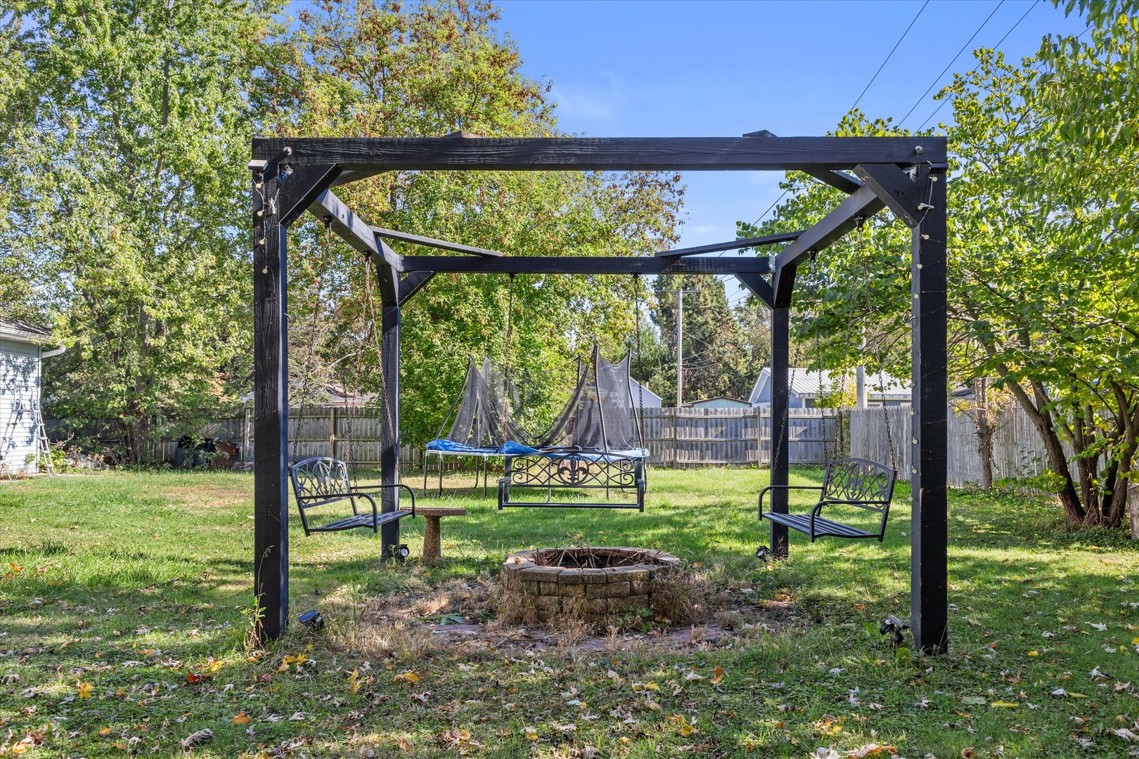 10241 W Bairstow Avenue, Beach Park, IL 60087