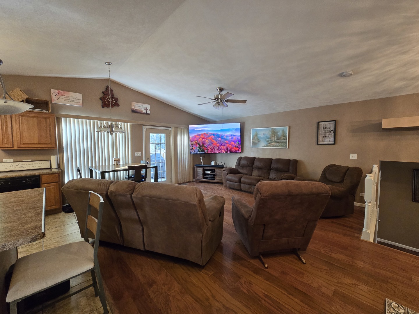 38055 N Russell Avenue, Beach Park, IL 60087