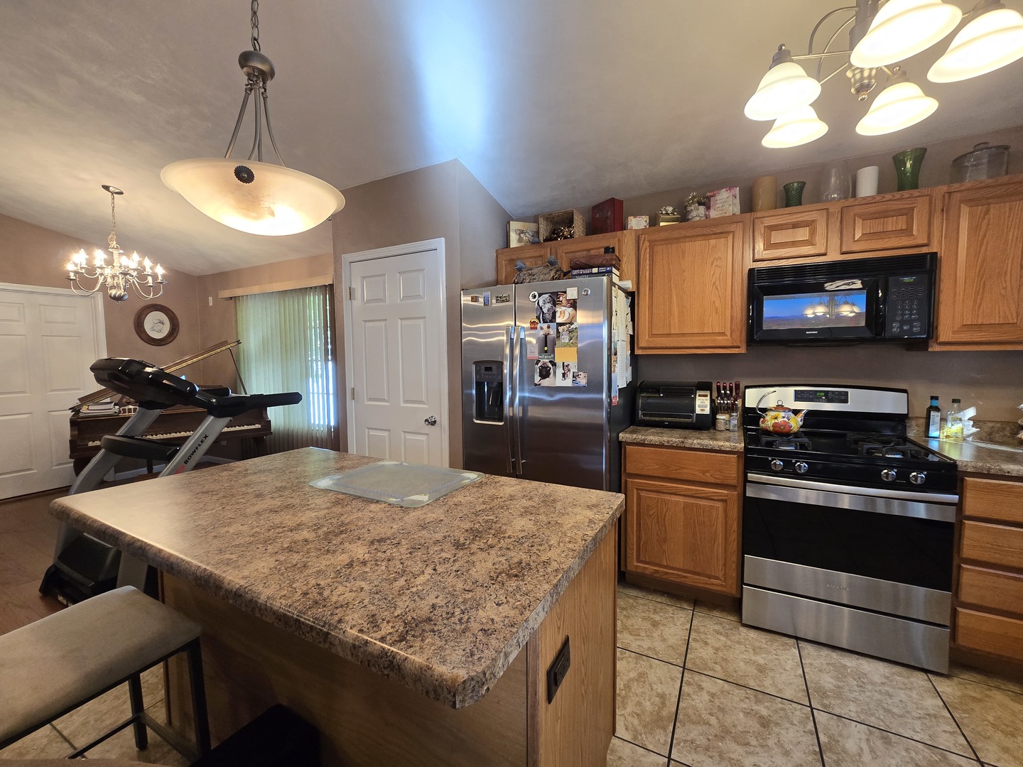 38055 N Russell Avenue, Beach Park, IL 60087