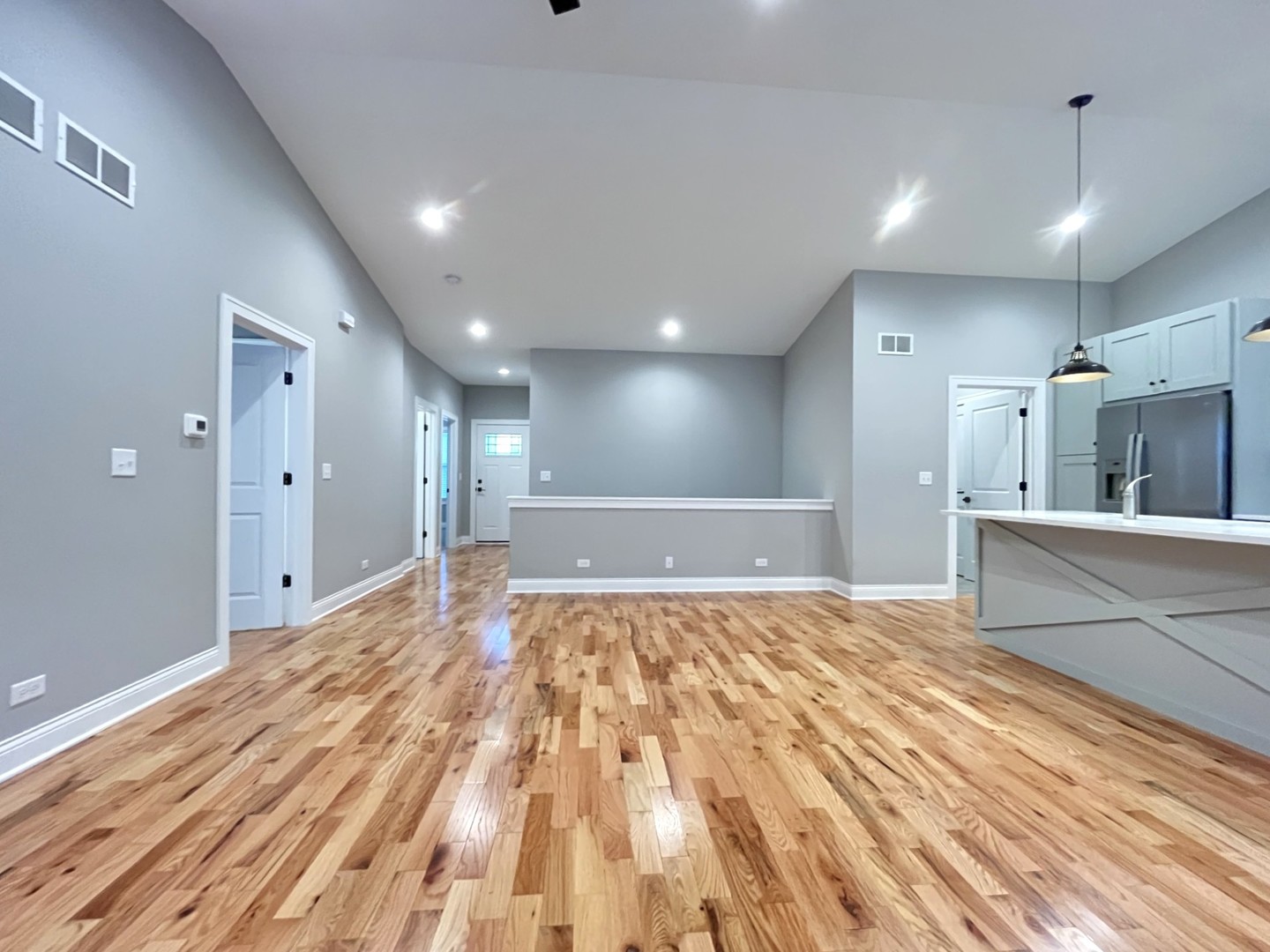 514 COBBLESTONE Circle, Harvard, IL 60033