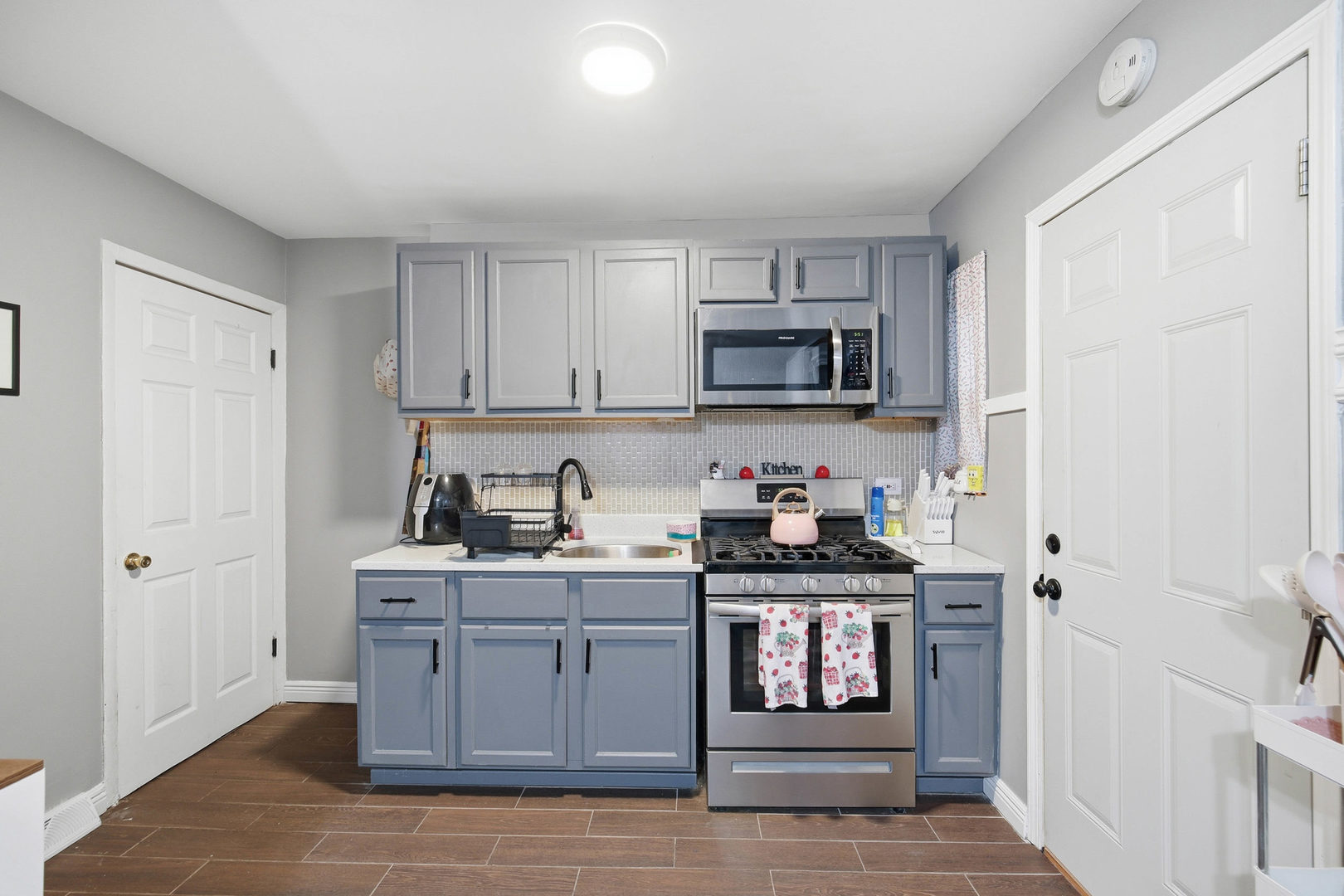 1205 S 17th Avenue #D, Maywood, IL 60153