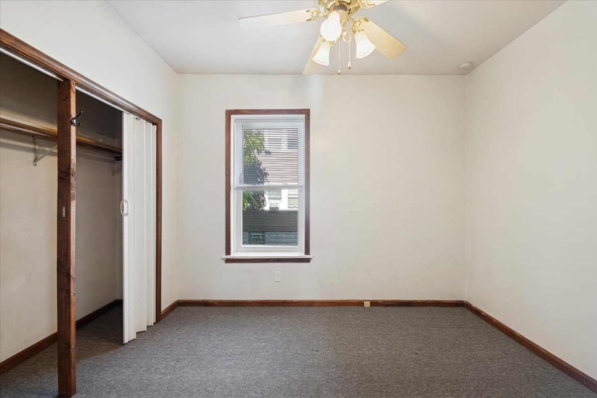 640 S 14th Avenue, Maywood, IL 60153