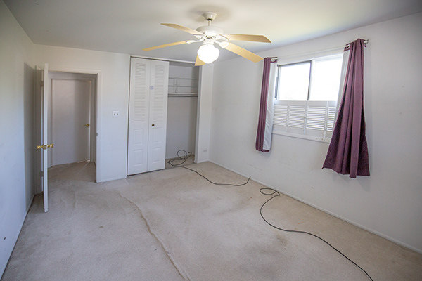 1643 Castbourne Court, Wheaton, IL 60189