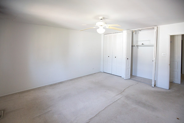 1643 Castbourne Court, Wheaton, IL 60189