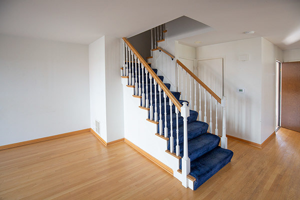 1643 Castbourne Court, Wheaton, IL 60189