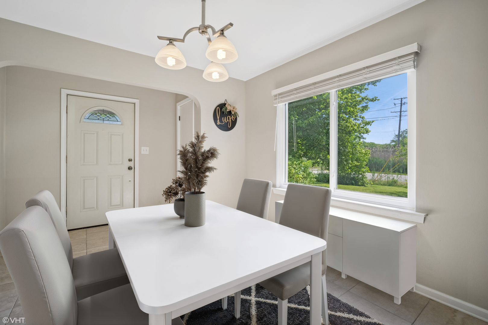 4363 W Kennedy Drive, Gurnee, IL 60031