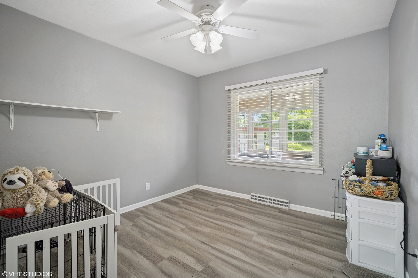 4363 W Kennedy Drive, Gurnee, IL 60031