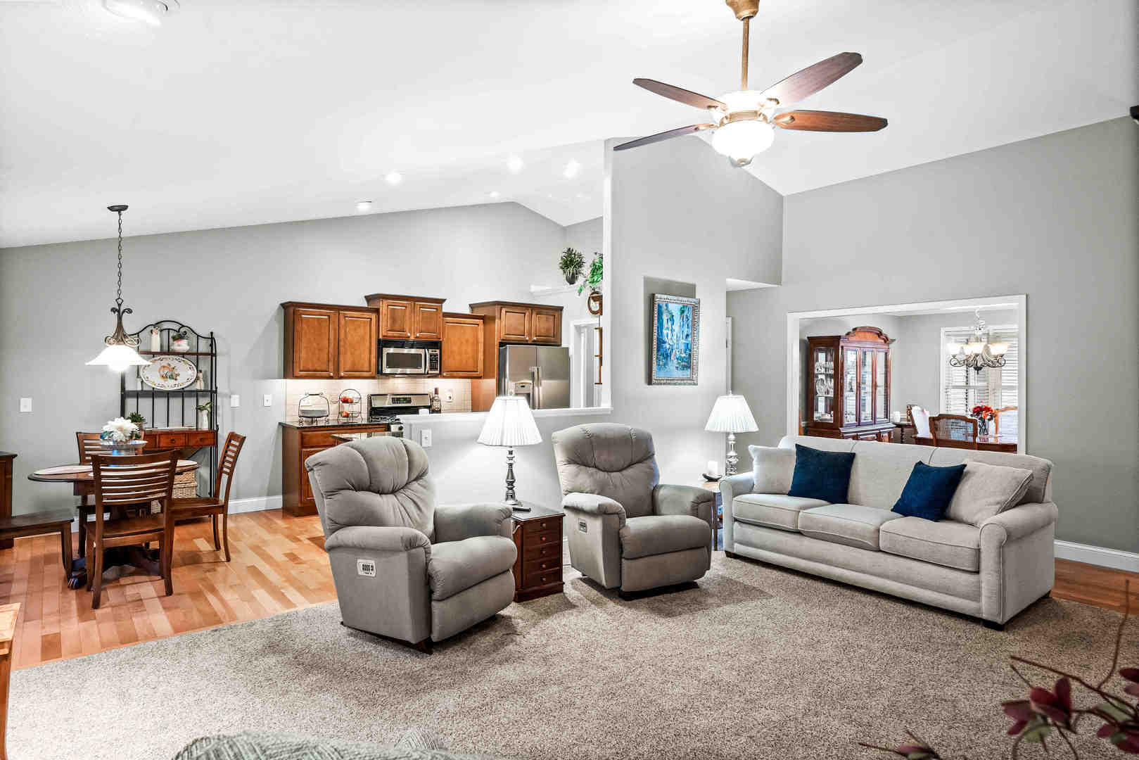 1702 Whitmer Court, Bloomington, IL 61704