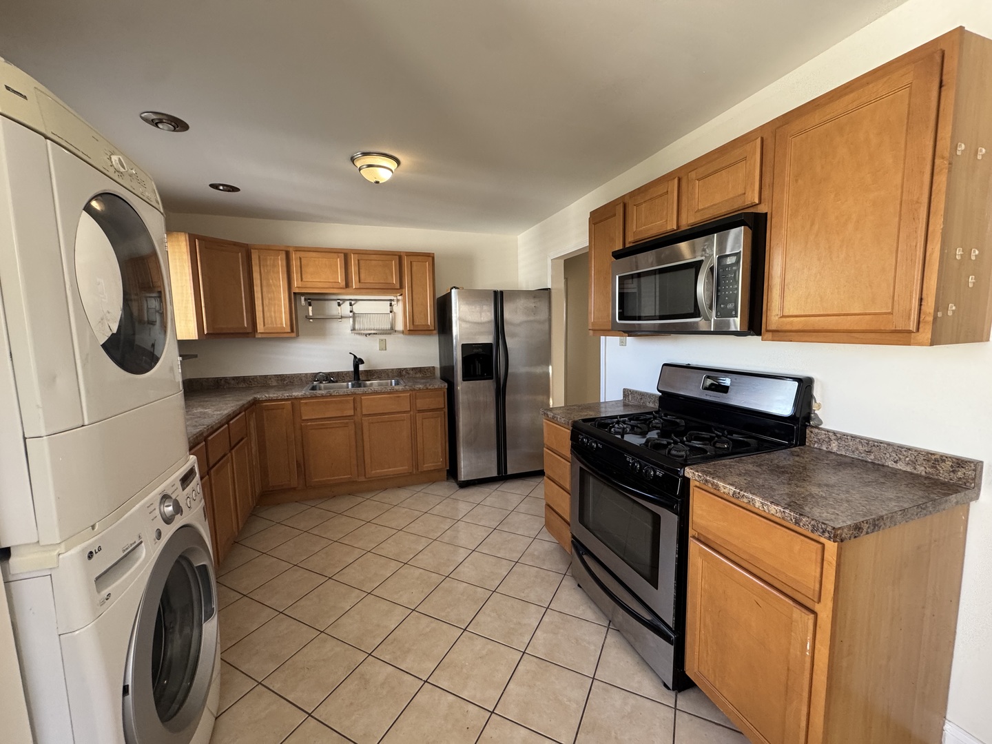 7964 S Knox Avenue, Chicago, IL 60652