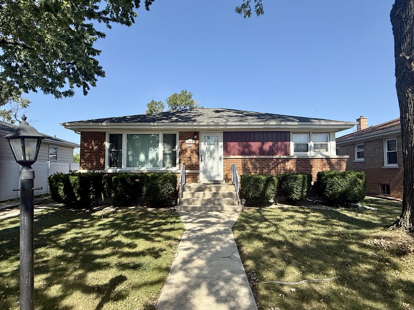 644 E 162nd Street, South Holland, IL 60473