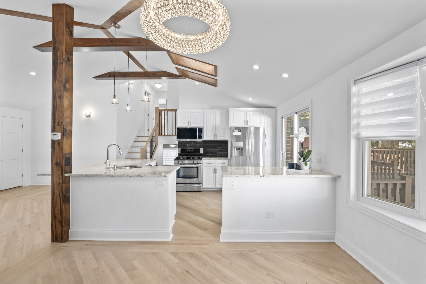 10600 S Highland Avenue, Worth, IL 60482