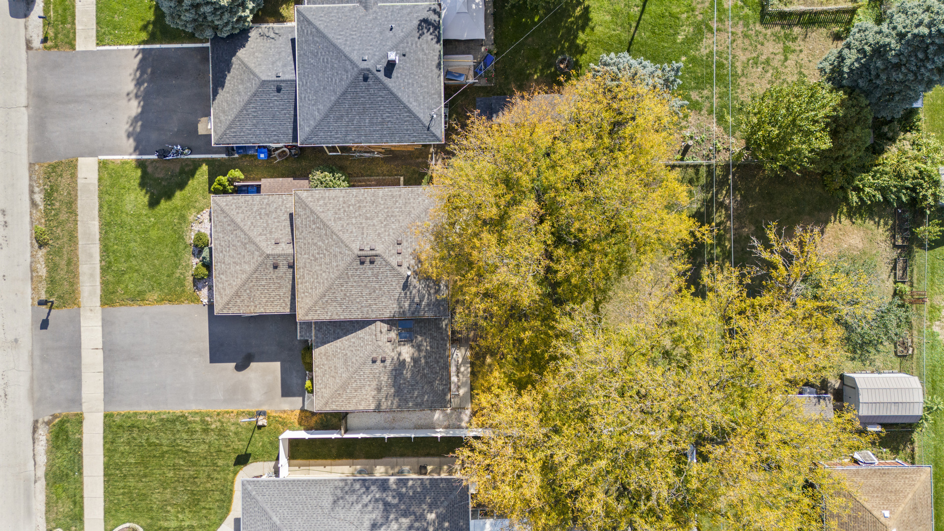 10600 S Highland Avenue, Worth, IL 60482