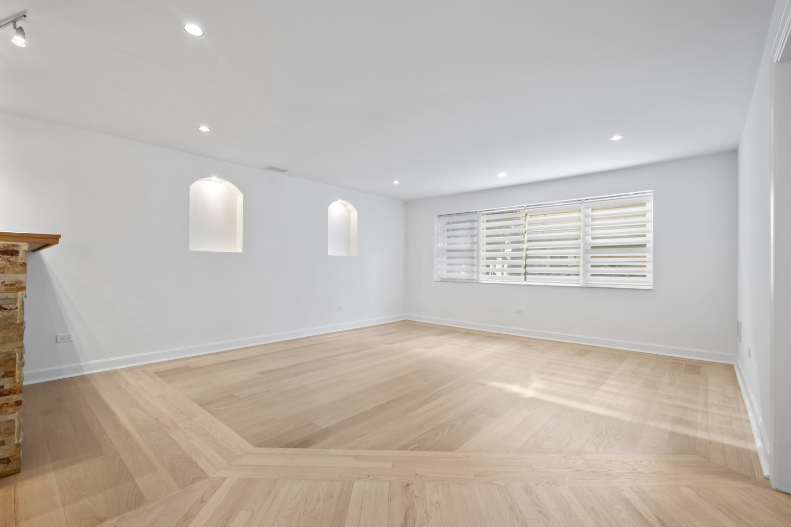 10600 S Highland Avenue, Worth, IL 60482