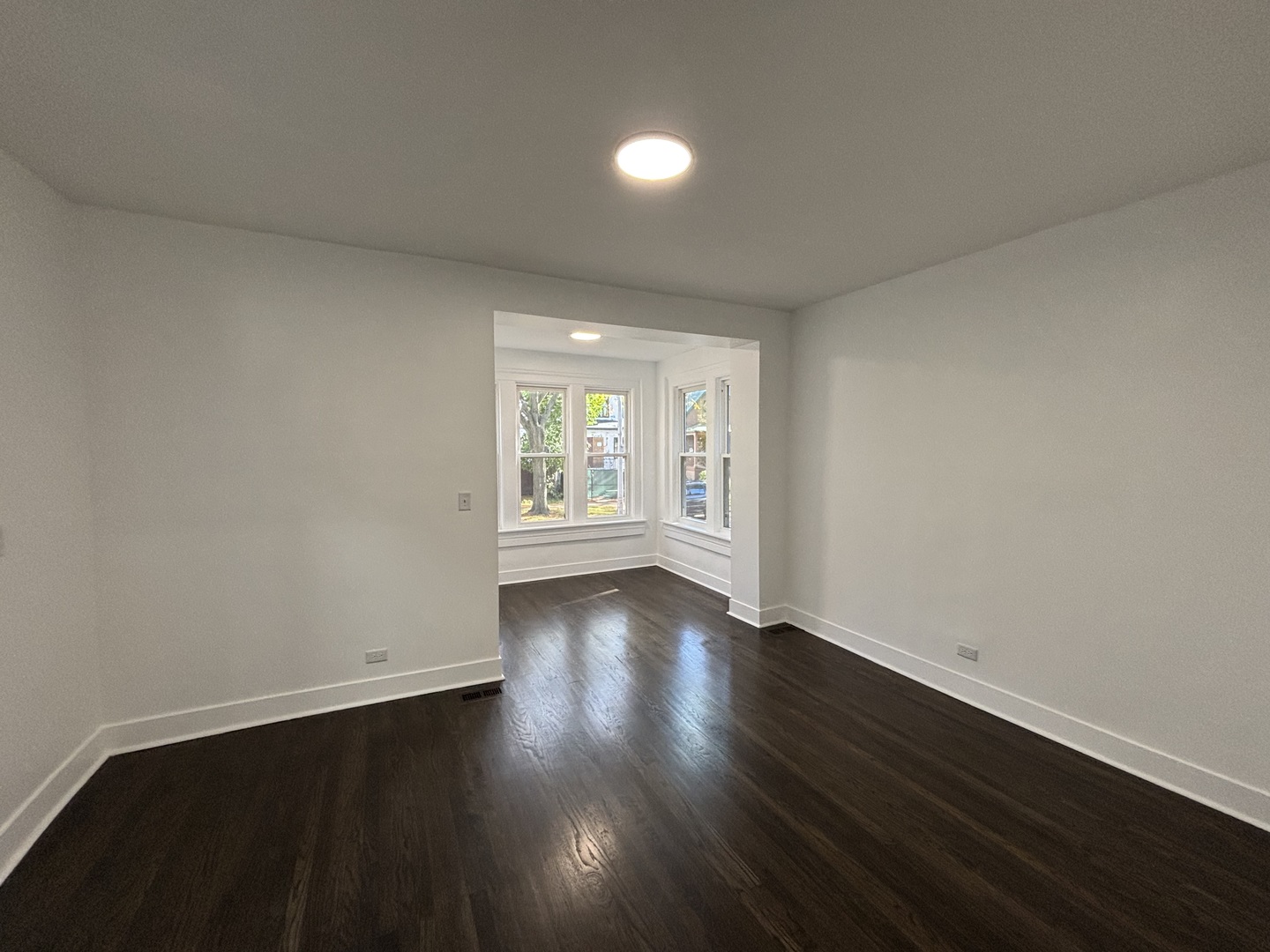 4148 N RICHMOND Street, Chicago, IL 60618