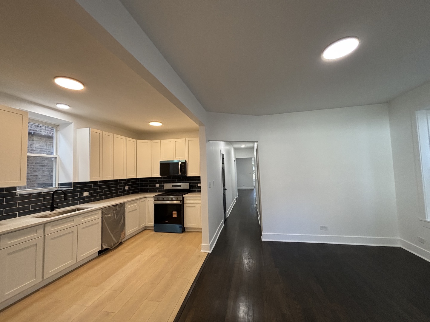 4148 N RICHMOND Street, Chicago, IL 60618