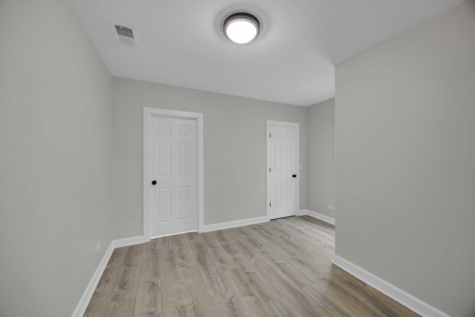 1667 Buena Vista Avenue, Chicago Heights, IL 60411