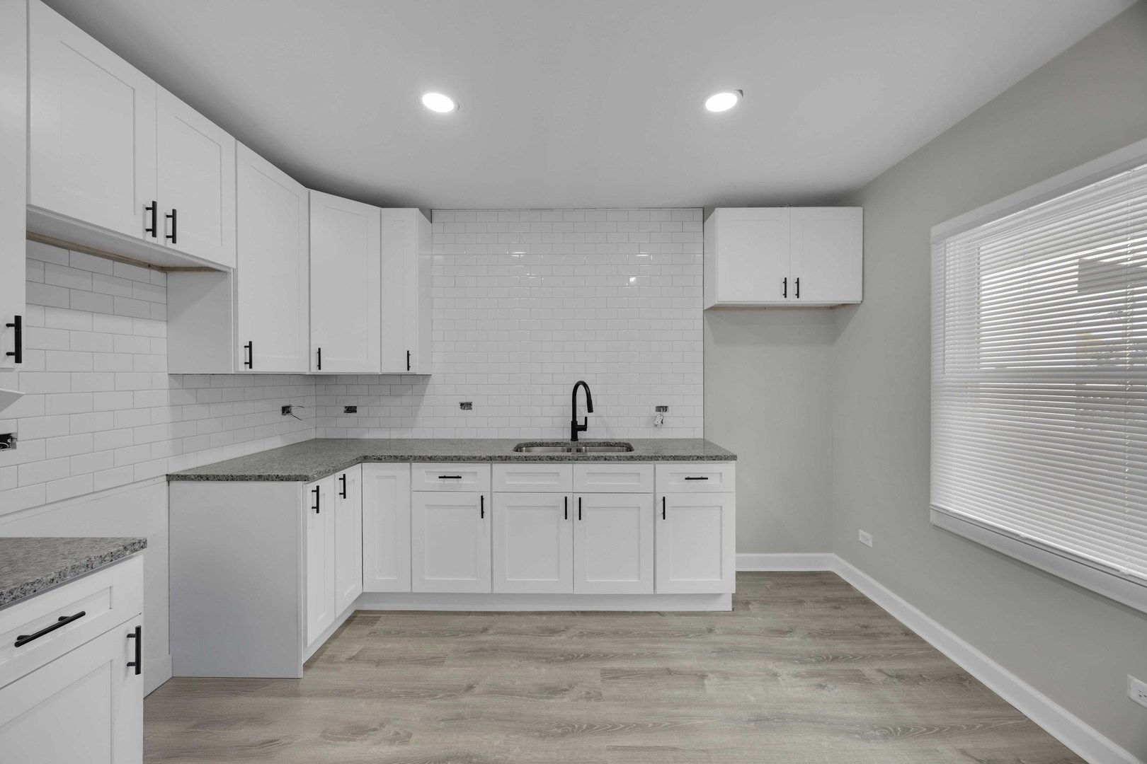 1667 Buena Vista Avenue, Chicago Heights, IL 60411