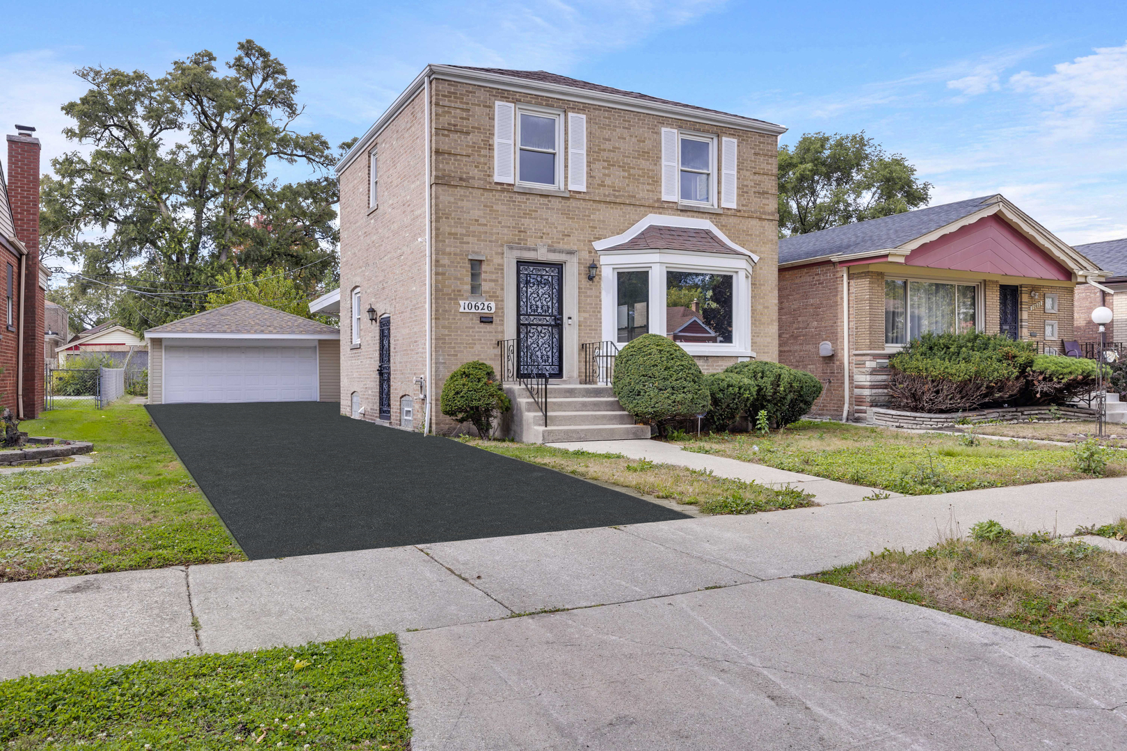 10626 S Lowe Avenue, Chicago, IL 60628