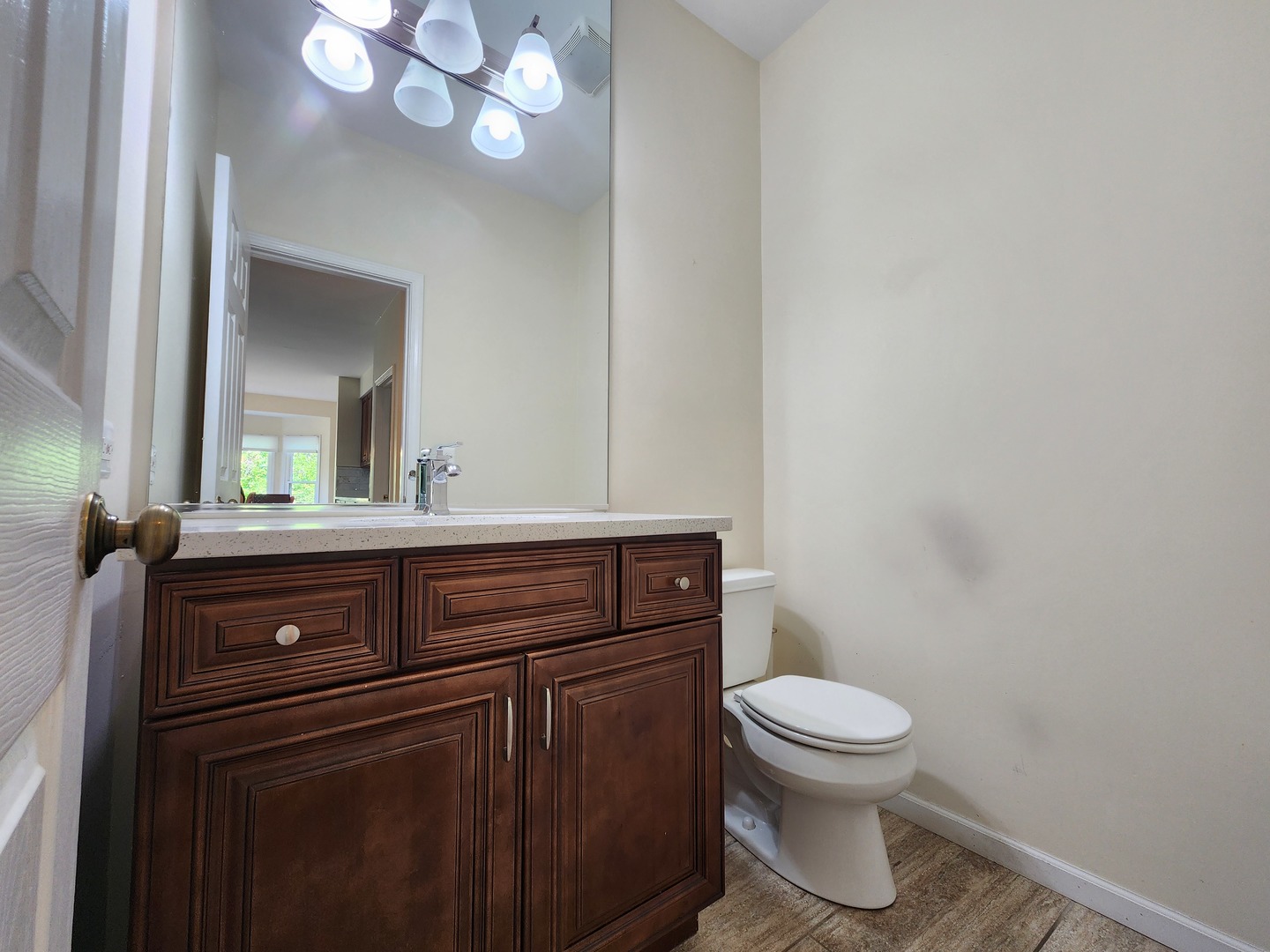 3220 Indian Creek Drive, Buffalo Grove, IL 60089