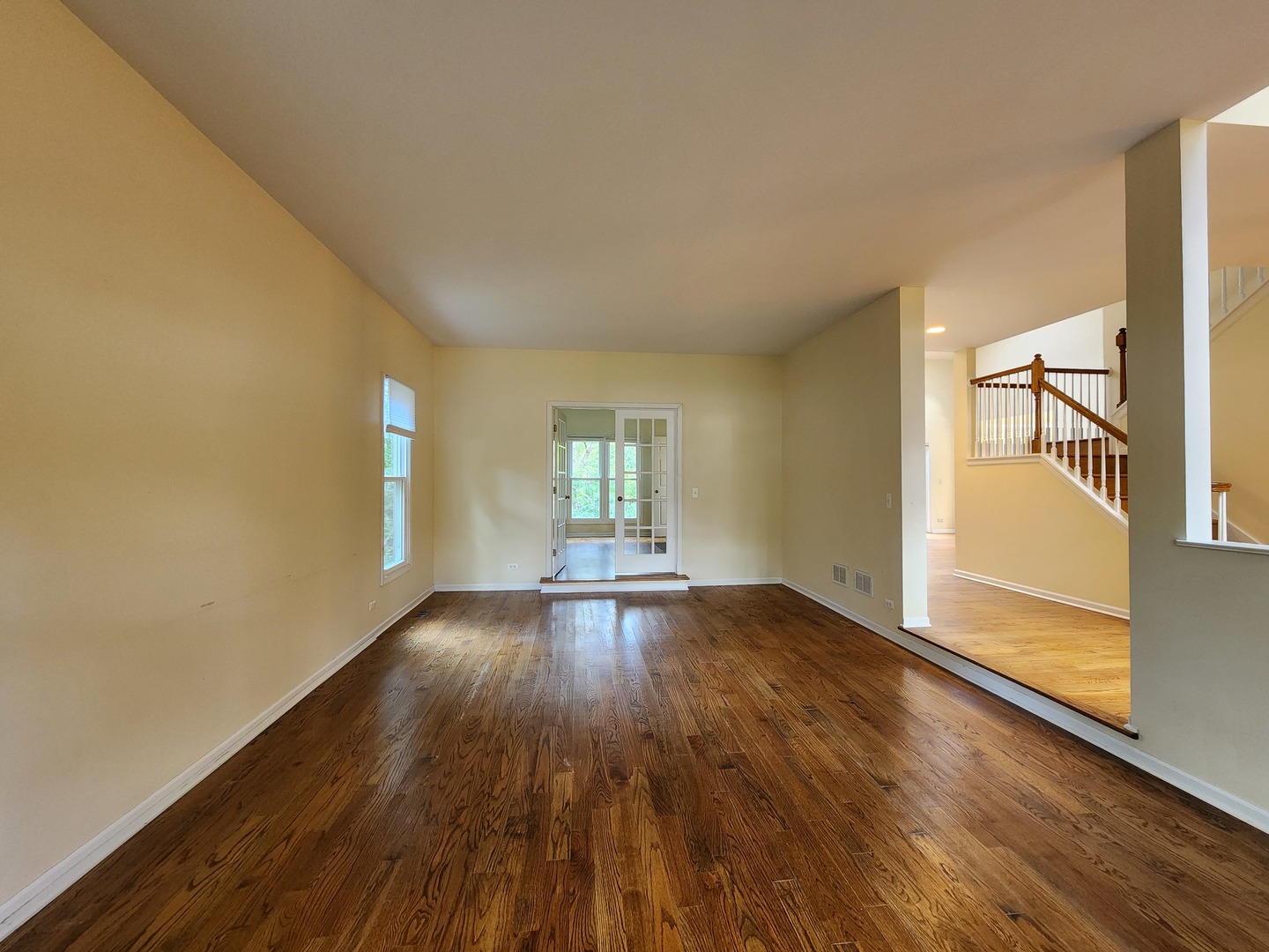 3220 Indian Creek Drive, Buffalo Grove, IL 60089