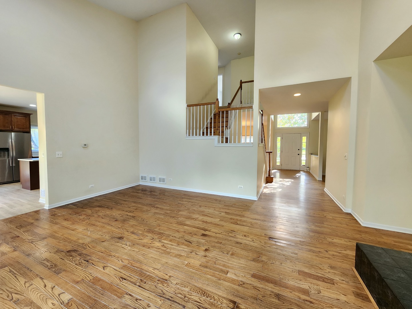 3220 Indian Creek Drive, Buffalo Grove, IL 60089