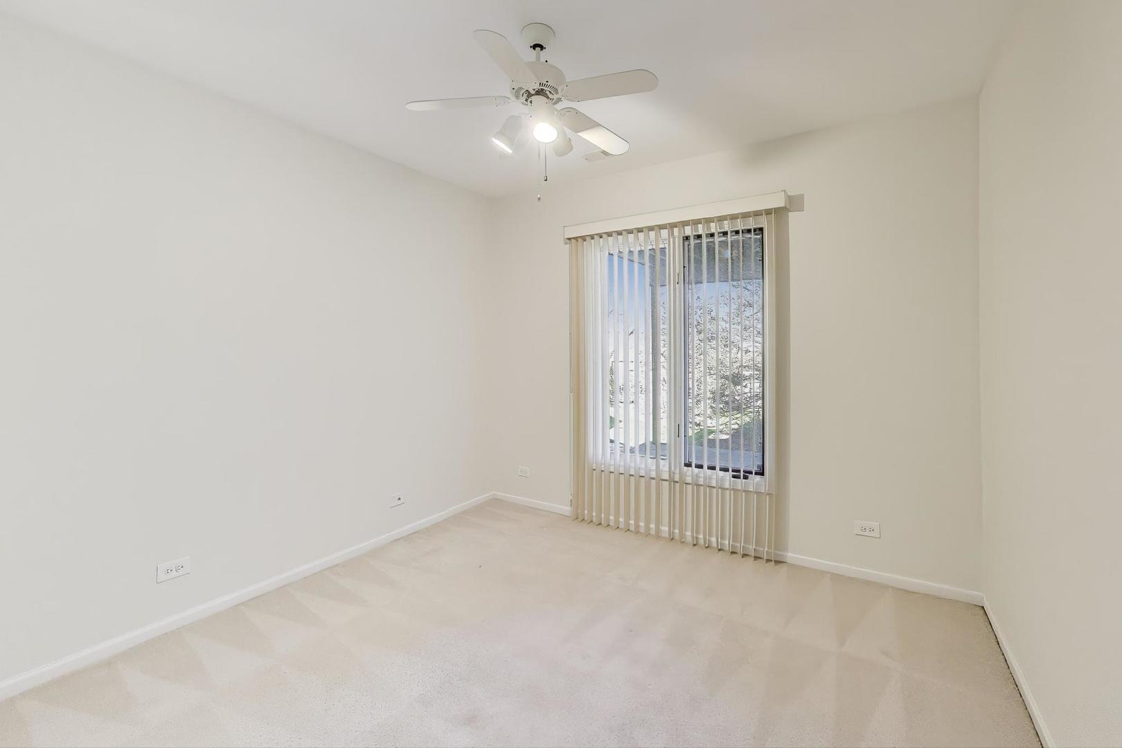 716 Ascot Court #104B, Libertyville, IL 60048