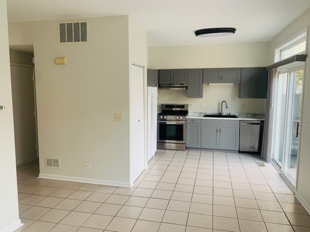 2545 Eldorado Lane, Naperville, IL 60564