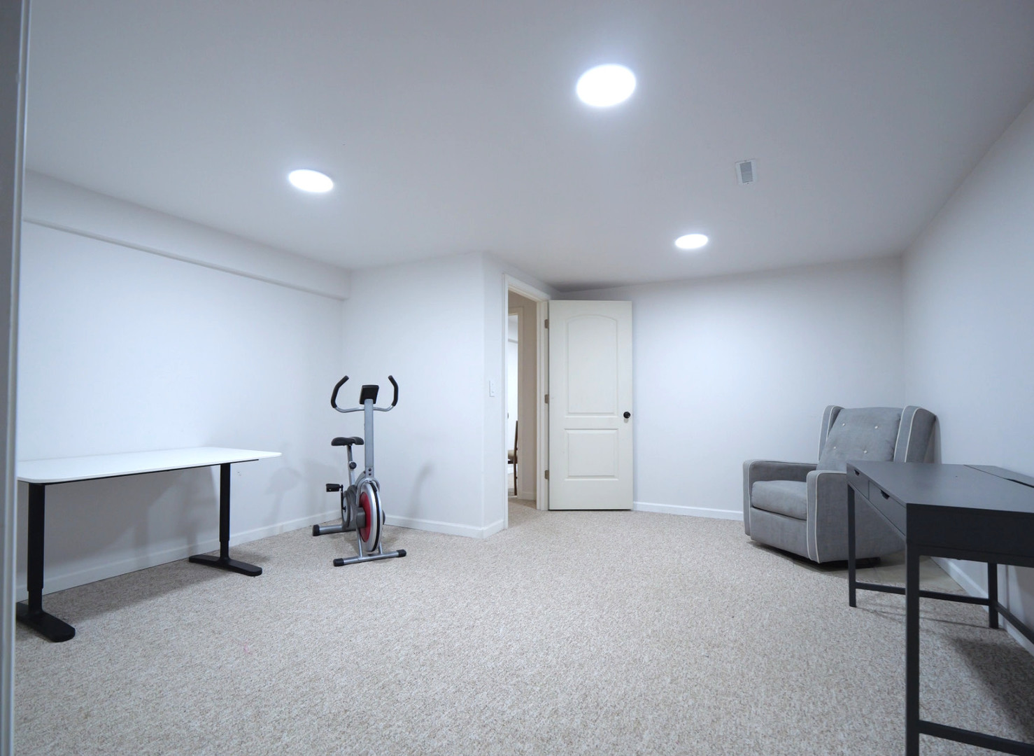 6706 Pondview Drive, Tinley Park, IL 60477