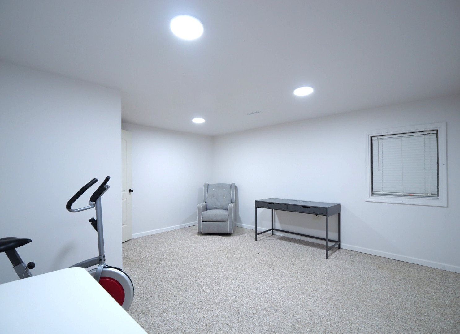 6706 Pondview Drive, Tinley Park, IL 60477