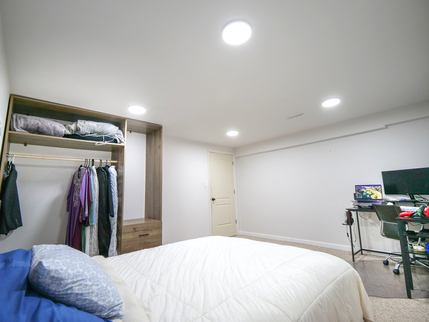 6706 Pondview Drive, Tinley Park, IL 60477