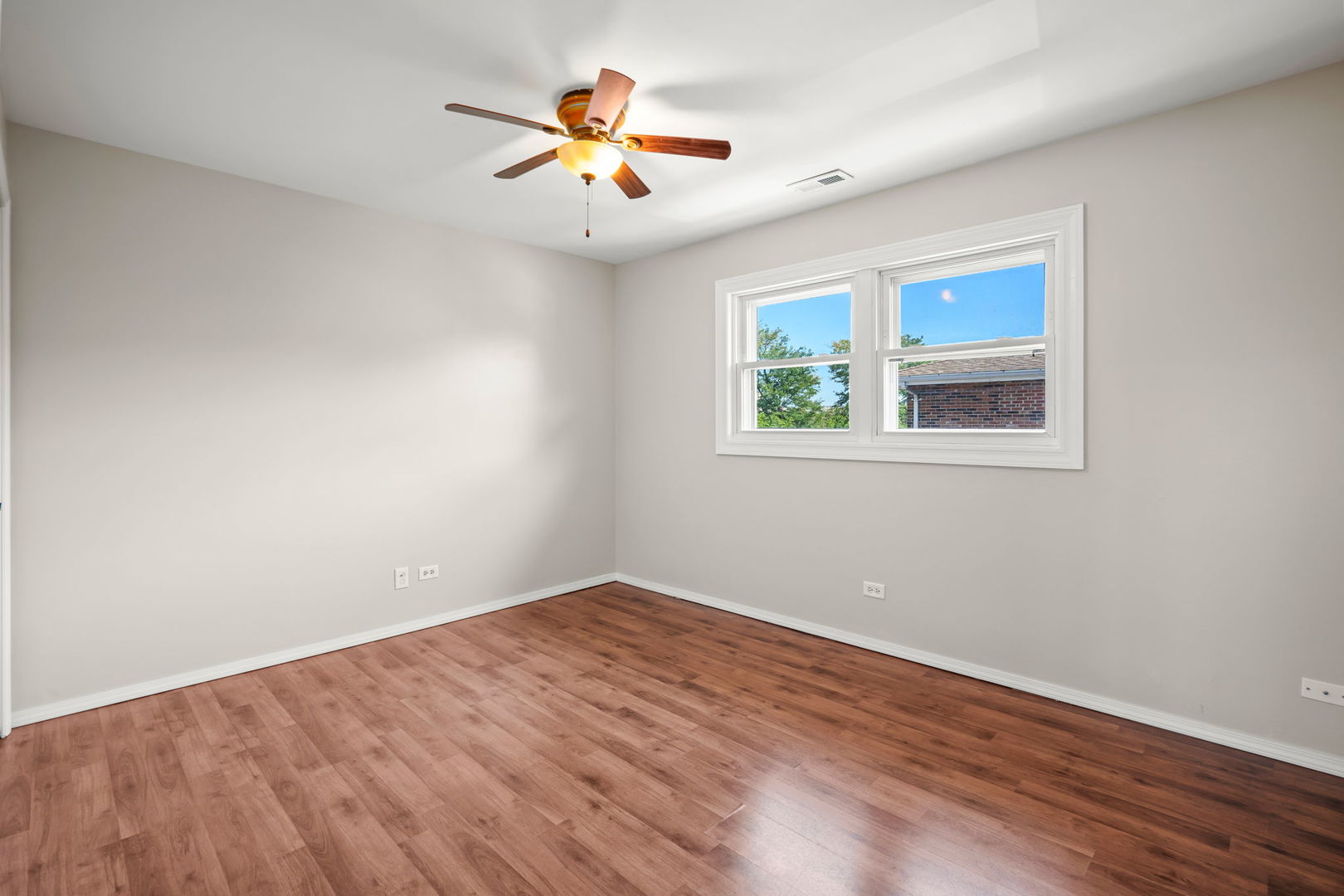 519 W Hillside Drive #3, Bensenville, IL 60106