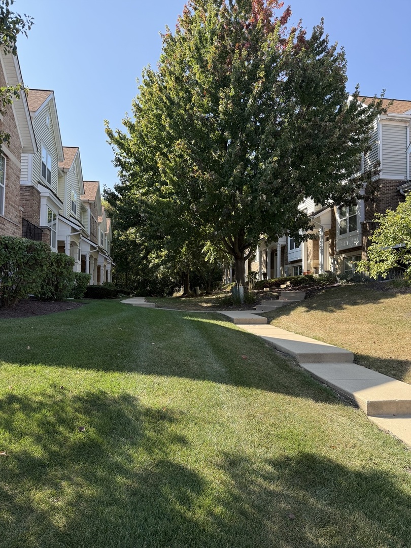 5588 Cambridge Way, Hanover Park, IL 60133