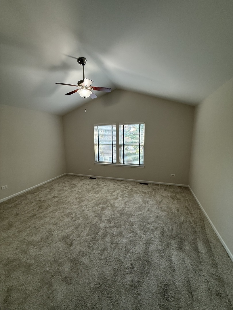 5588 Cambridge Way, Hanover Park, IL 60133