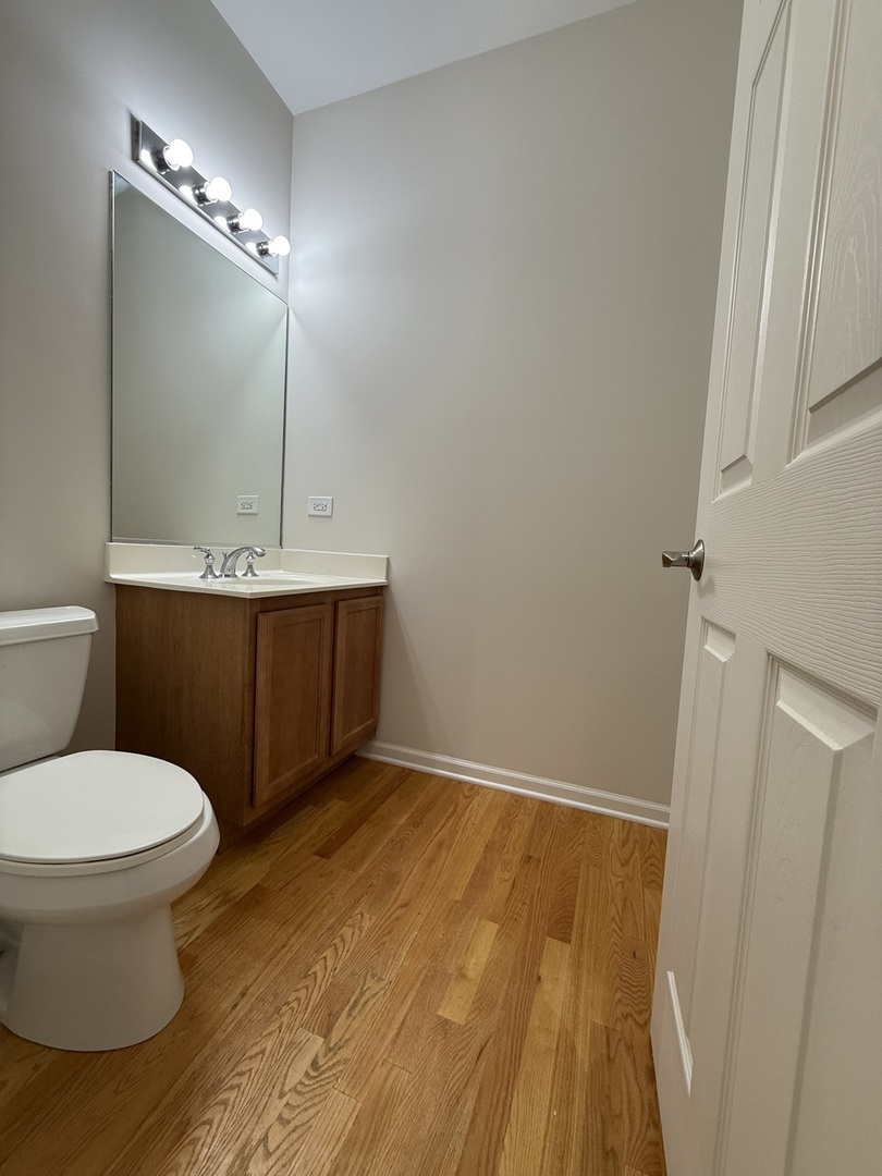 5588 Cambridge Way, Hanover Park, IL 60133