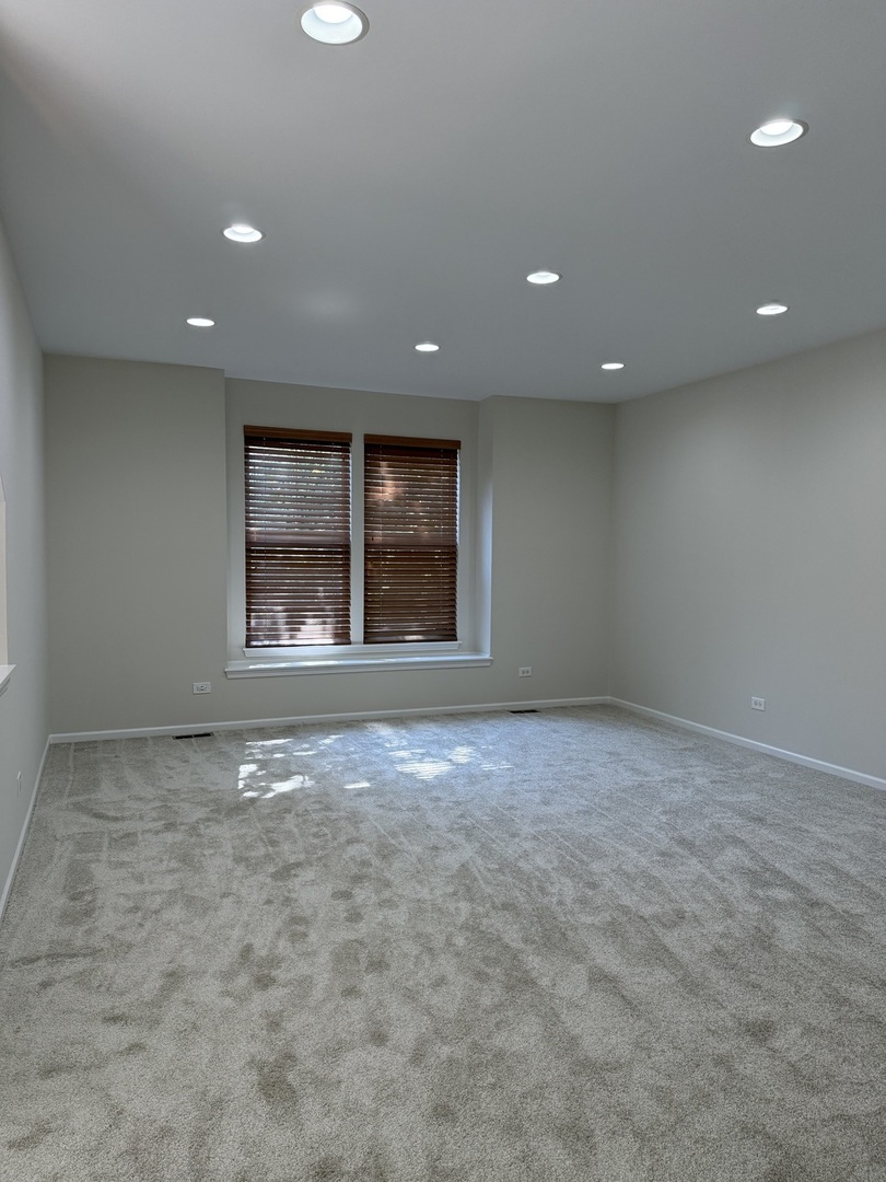 5588 Cambridge Way, Hanover Park, IL 60133