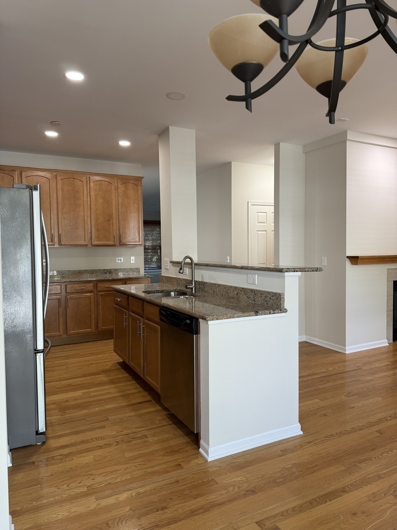 5588 Cambridge Way, Hanover Park, IL 60133