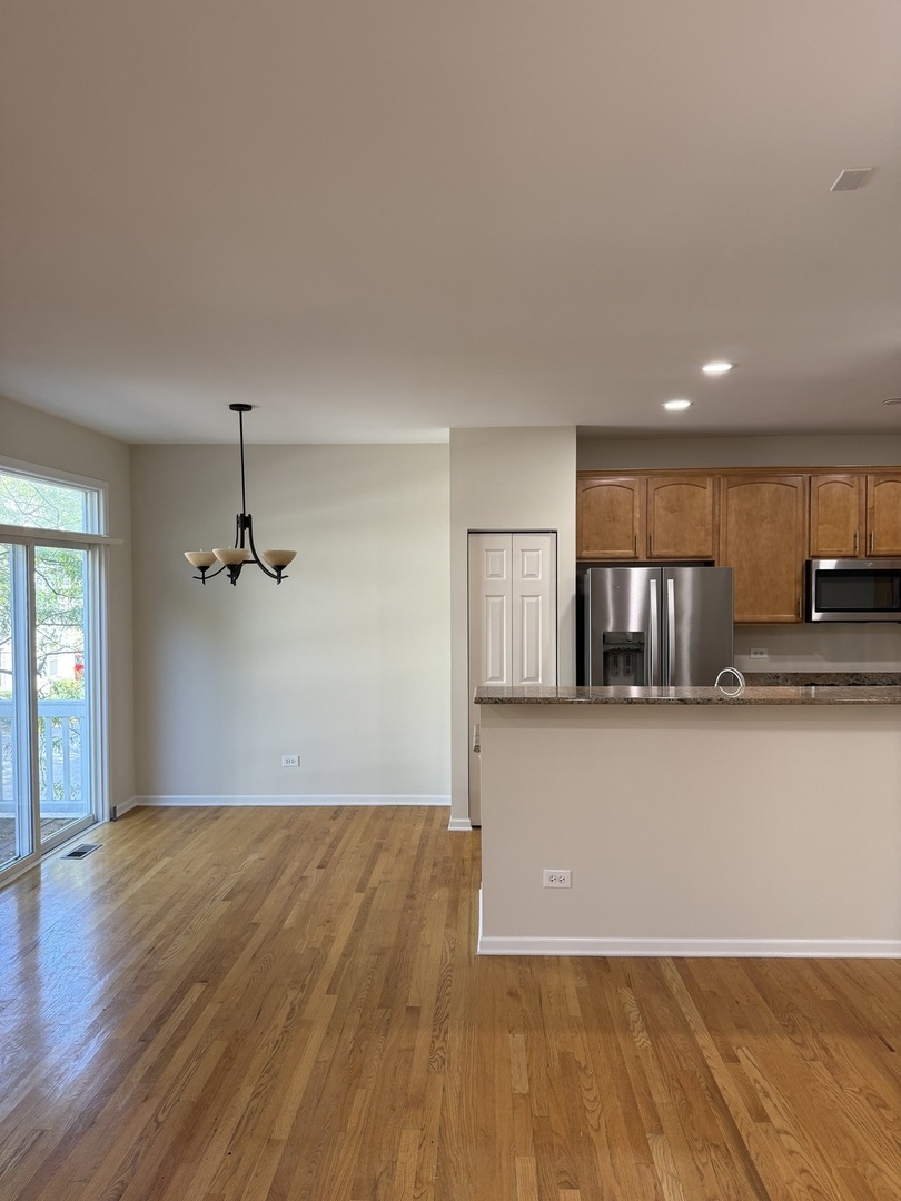 5588 Cambridge Way, Hanover Park, IL 60133