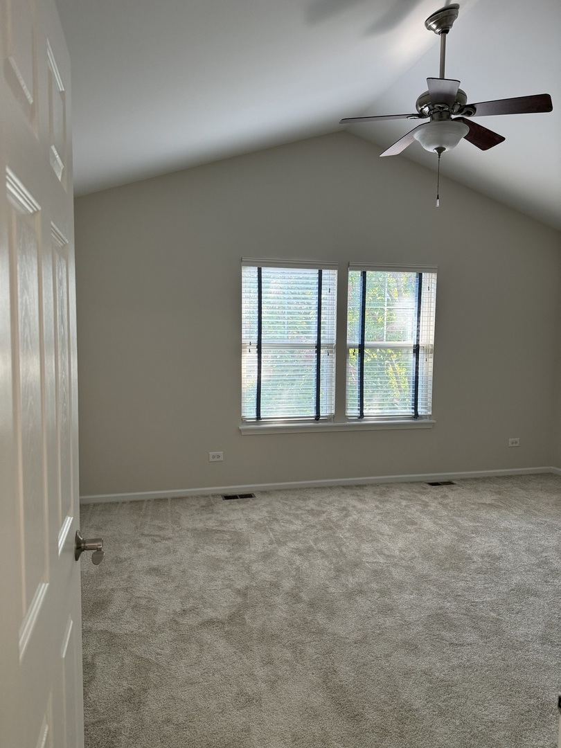 5588 Cambridge Way, Hanover Park, IL 60133