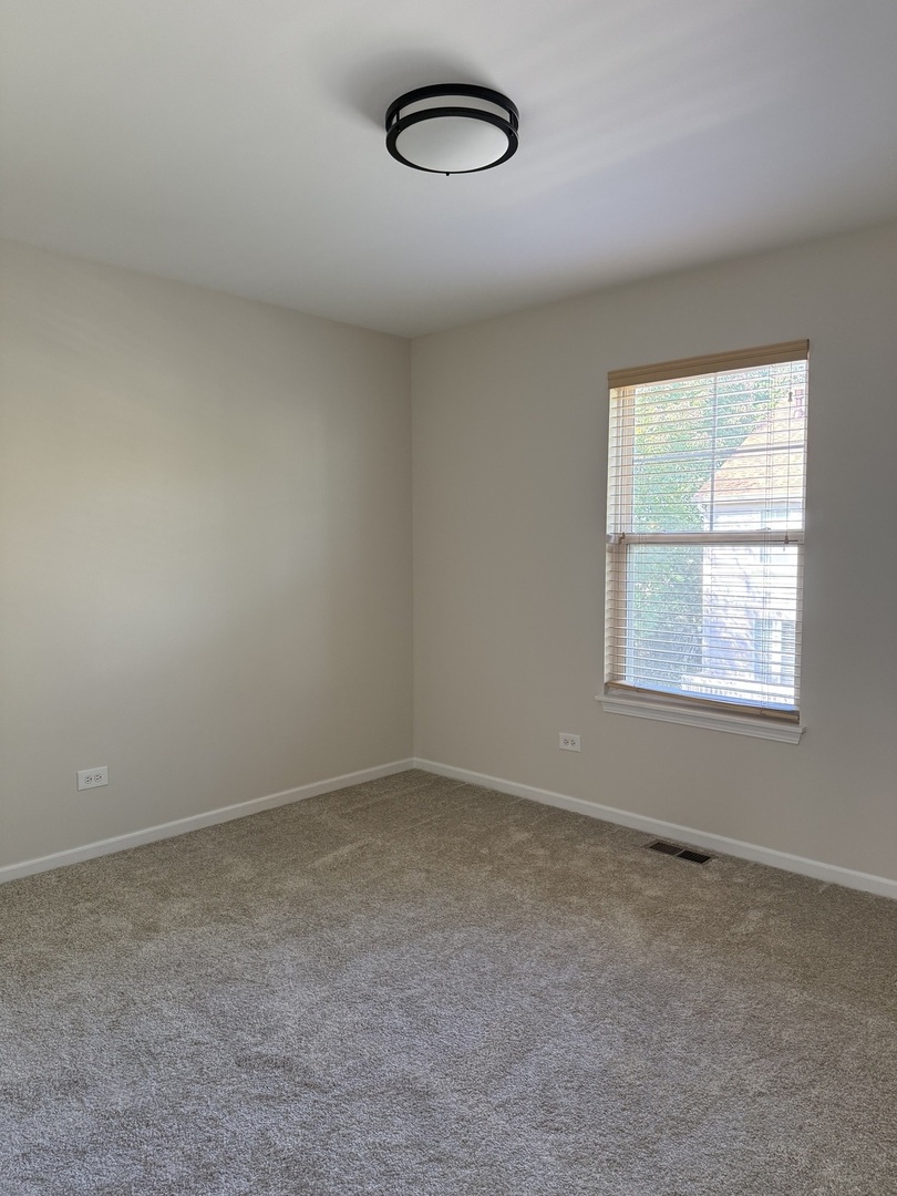 5588 Cambridge Way, Hanover Park, IL 60133