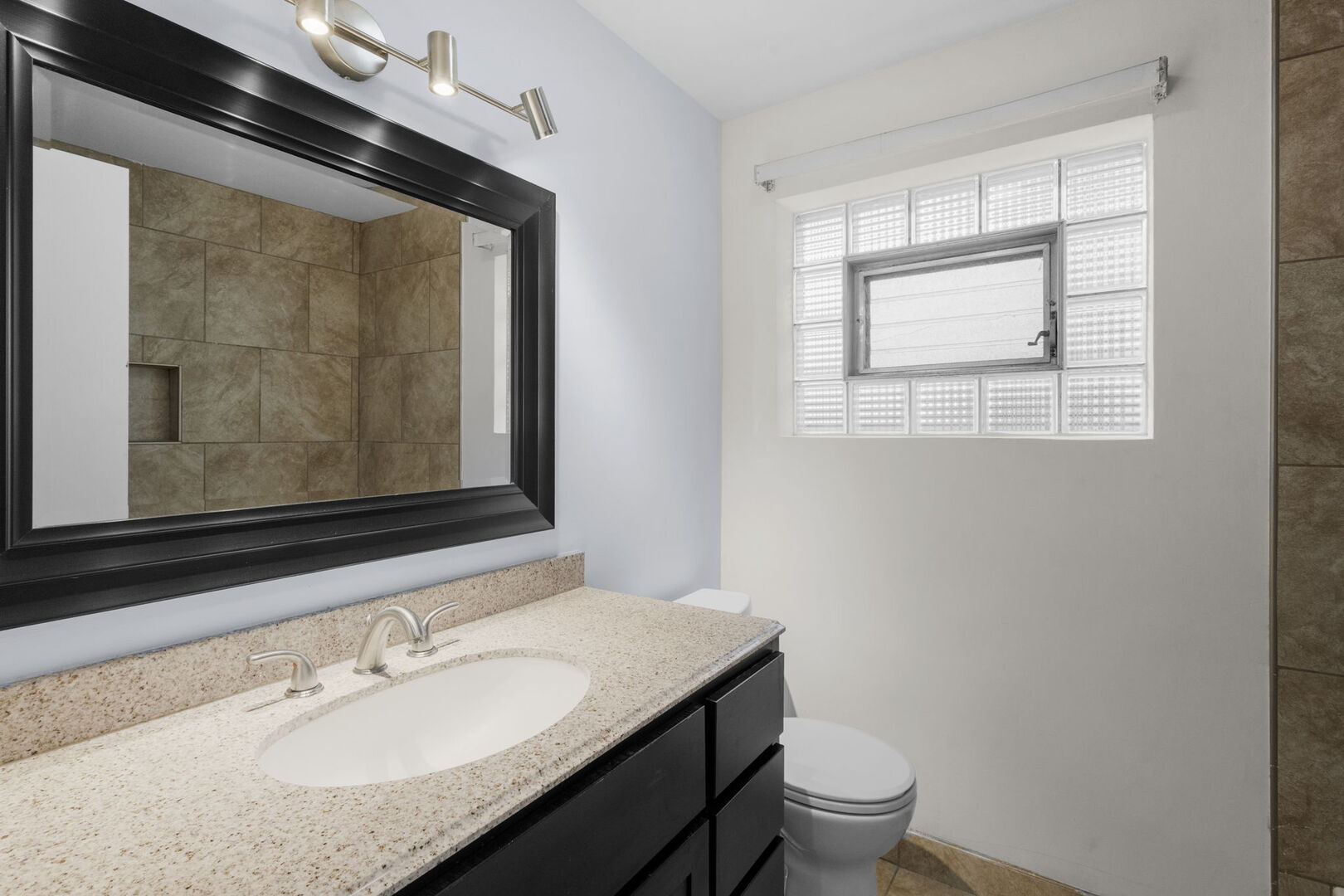 10624 Lawler Avenue, Oak Lawn, IL 60453