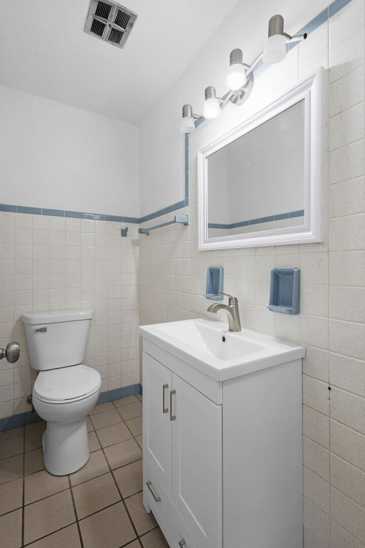 10624 Lawler Avenue, Oak Lawn, IL 60453