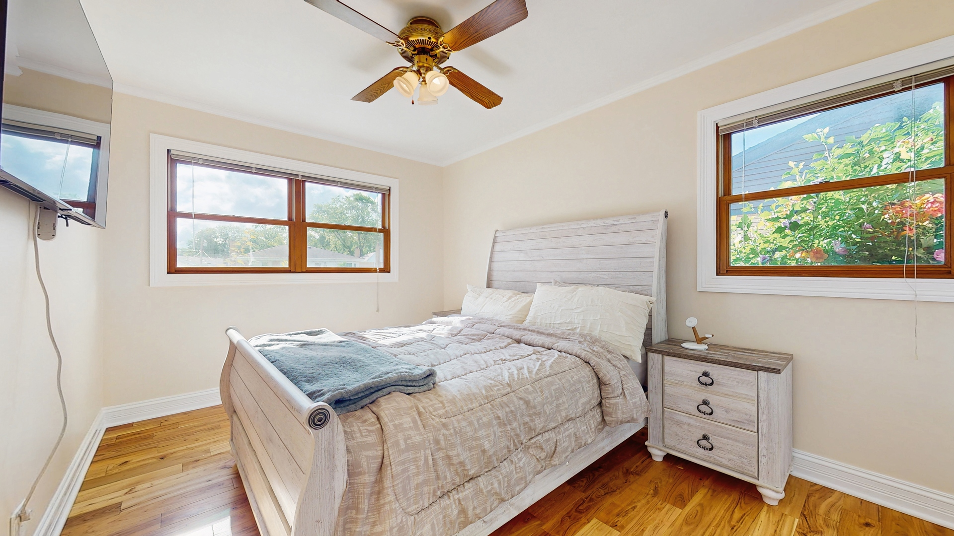 576 Amherst Avenue, Des Plaines, IL 60016