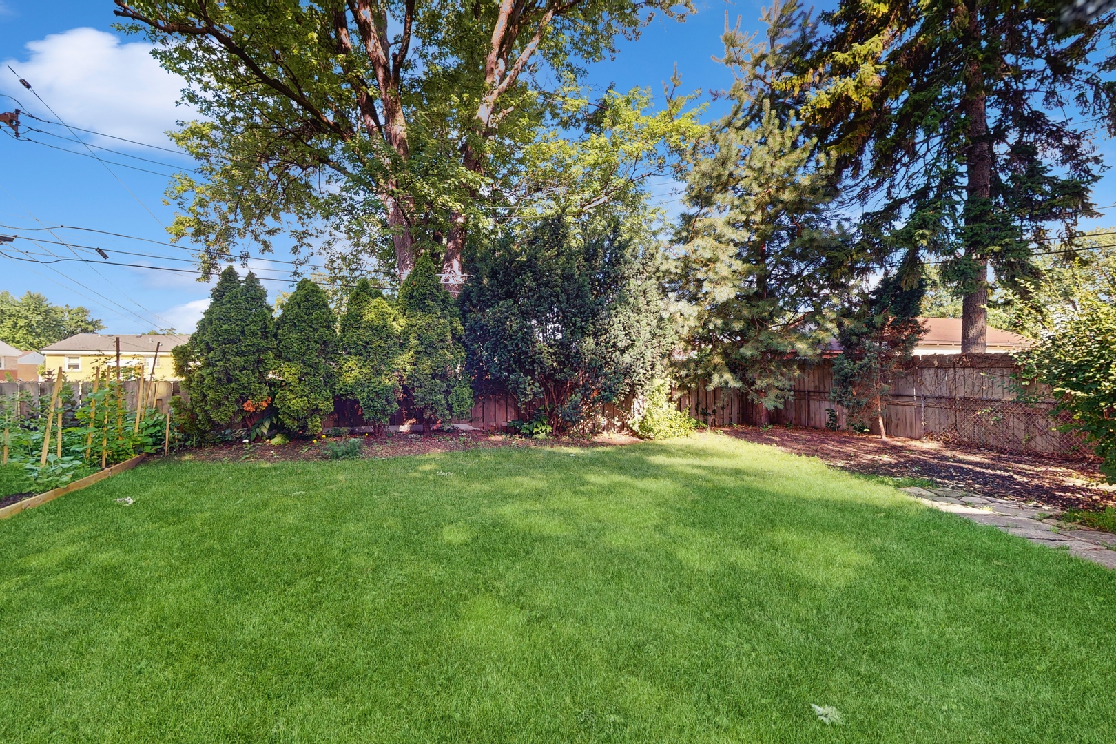 576 Amherst Avenue, Des Plaines, IL 60016