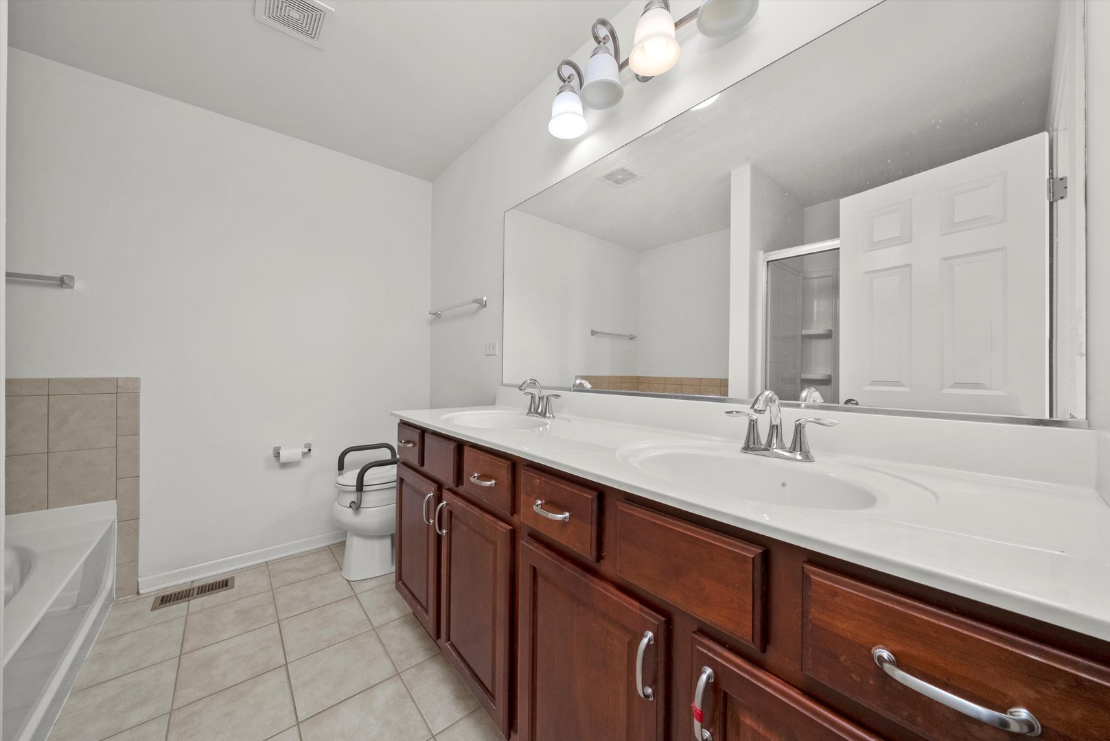 14121 John Humphrey Drive, Orland Park, IL 60462