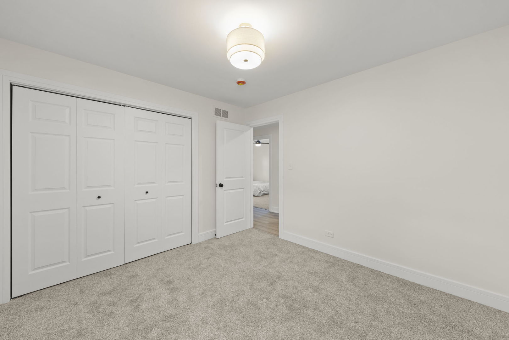 713 Ridgeview Street, Downers Grove, IL 60516